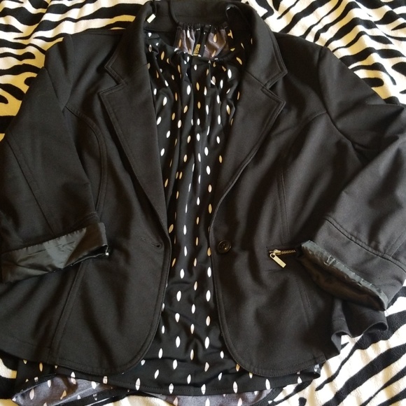 Worthington Black with White Polka-dot Cami - Picture 4 of 4